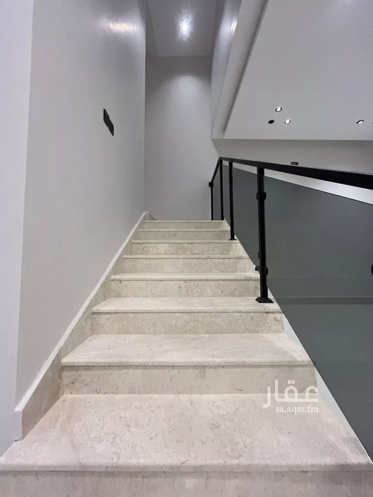 Villa for Sale in Riyadh Al Mahdiyah 12