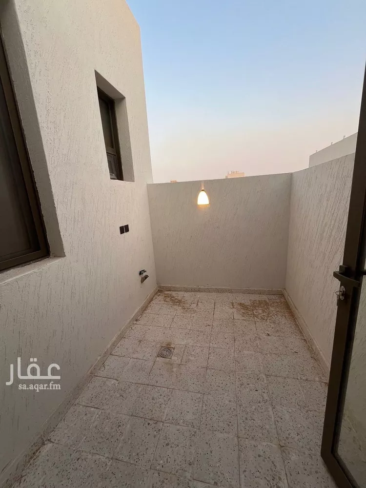 Villa for Sale in Riyadh Al Mahdiyah 22