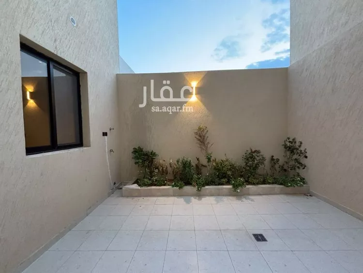 Villa for Sale in Riyadh Al Mahdiyah 15