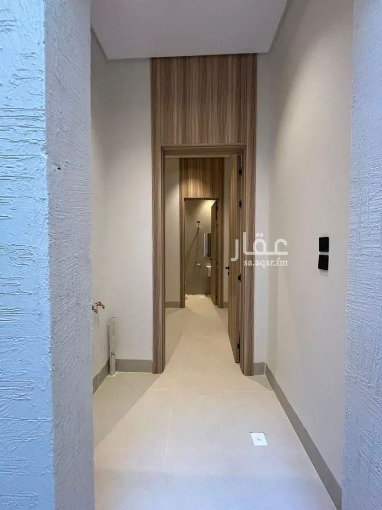 فيلا للبيع في شارع أبي الشيخ الأصبهاني, حي المهدية, مدينة الرياض, منطقة الرياض 10