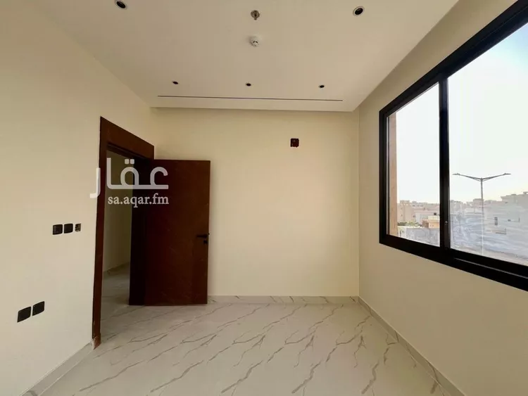 شقة للبيع في شارع عبدالرزاق السنهوري, حي المهدية, مدينة الرياض, منطقة الرياض 12