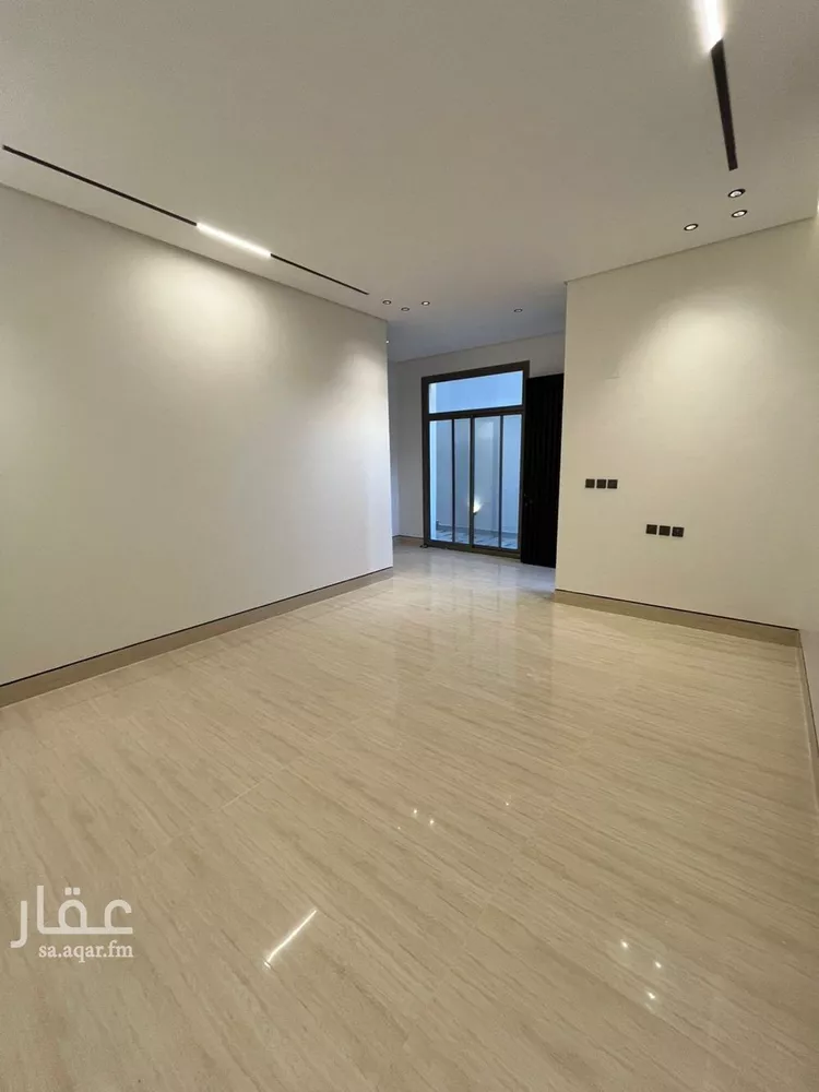Villa for Sale in Riyadh Al Mahdiyah 12