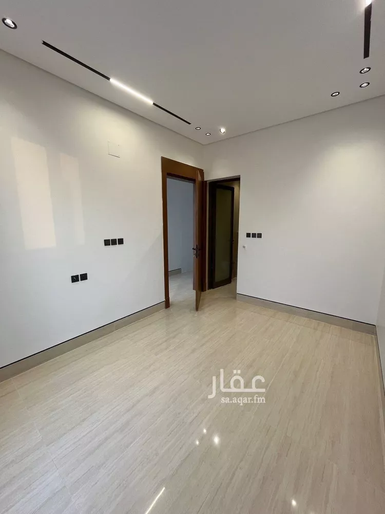 Villa for Sale in Riyadh Al Mahdiyah 24