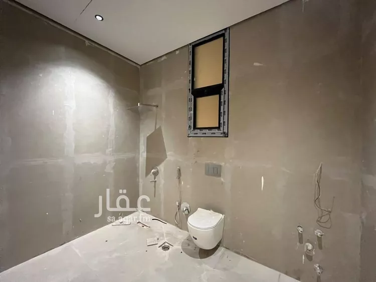 فيلا للبيع في شارع أحمد بن الحسن الأنصاري, حي المهدية, مدينة الرياض, منطقة الرياض 17