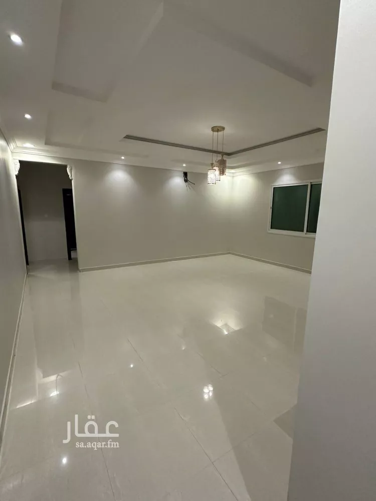 فيلا للإيجار في شارع عبدالله بن حبان, حي الرمال, مدينة الرياض, منطقة الرياض صورة 2