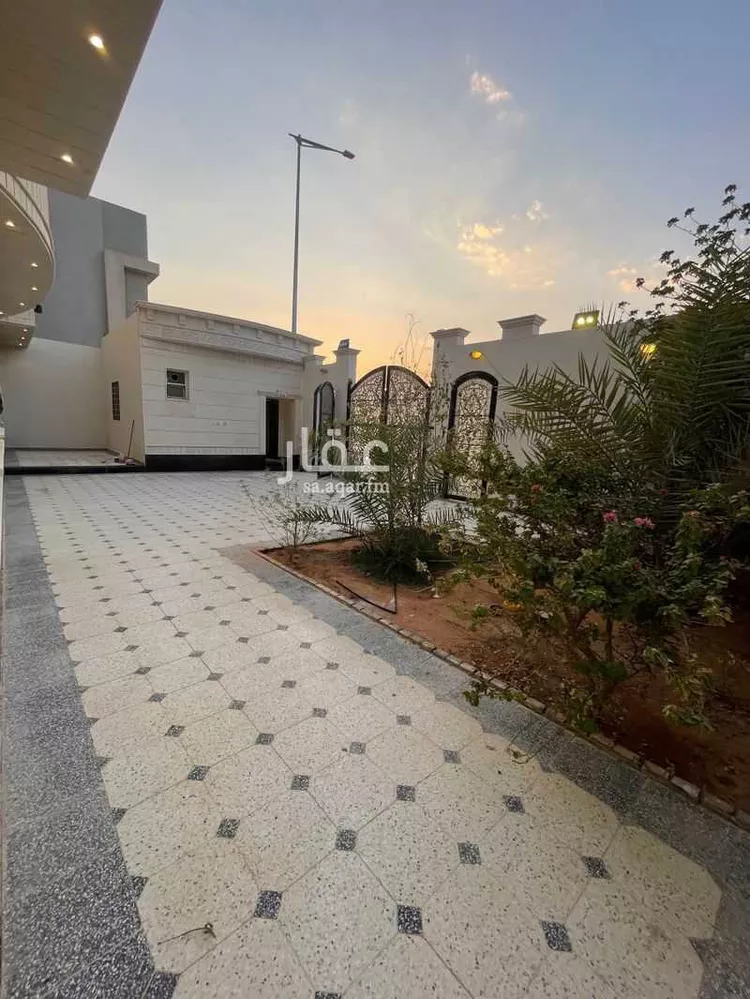 فيلا للبيع في شارع رقم 425, حي المونسية, مدينة الرياض, منطقة الرياض صورة 4