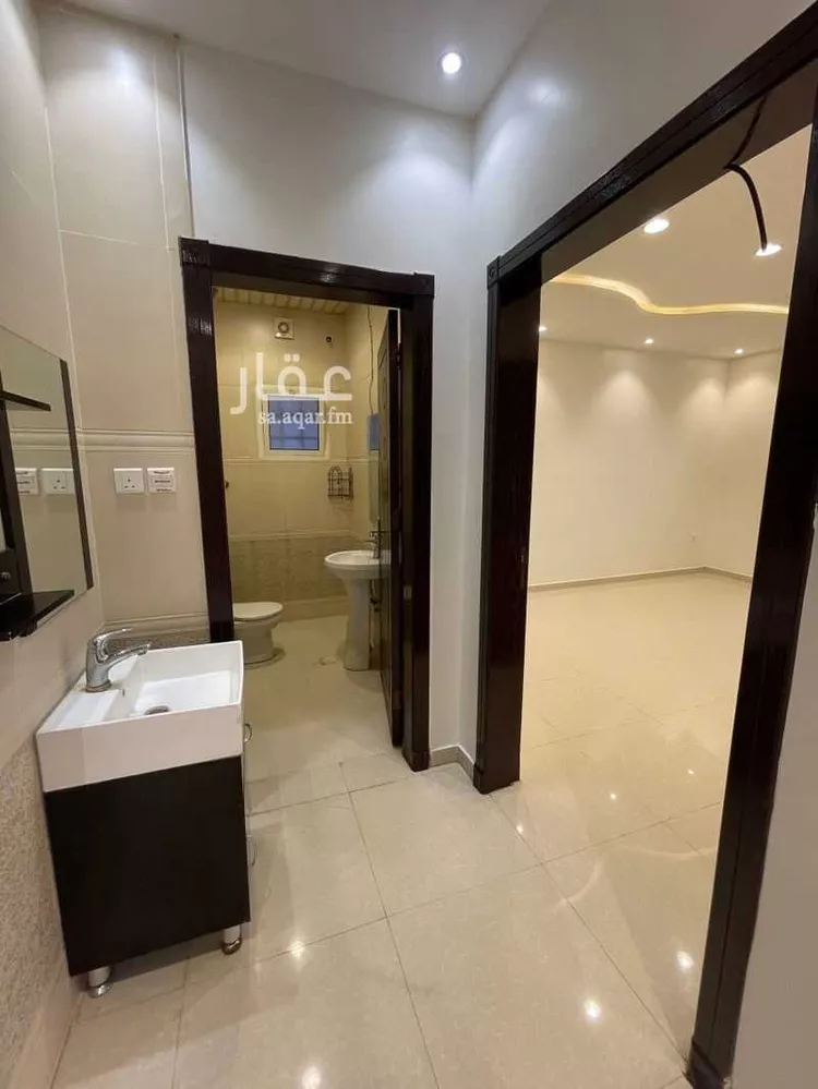 فيلا للبيع في شارع رقم 425, حي المونسية, مدينة الرياض, منطقة الرياض 22