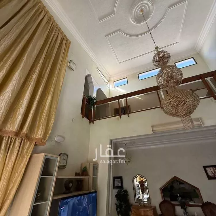 فيلا للبيع في شارع ادرار, حي الجامعيين, مدينة حائل, منطقة حائل صورة 3