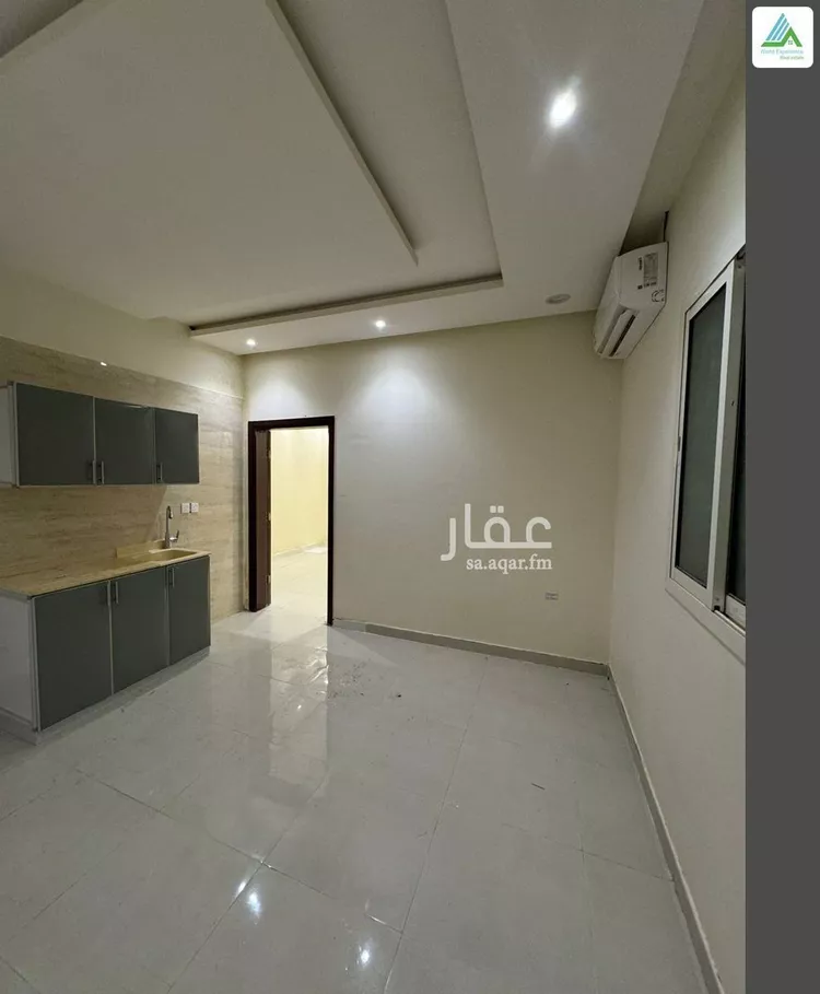 شقة للإيجار في شارع حارثة بن عدي, حي الوزارات, مدينة الرياض, منطقة الرياض صورة 2