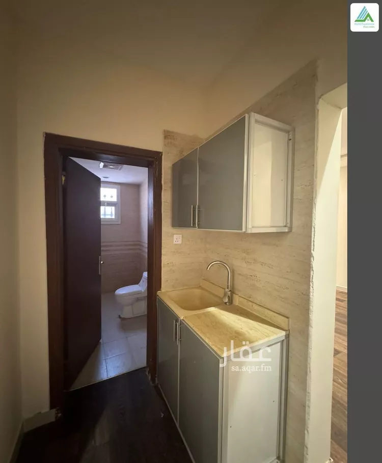 شقة للإيجار في شارع حارثة بن عدي, حي الوزارات, مدينة الرياض, منطقة الرياض صورة 2