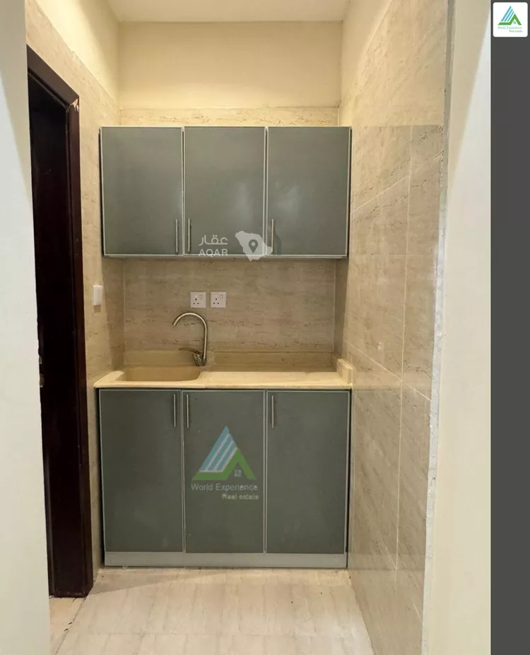 استوديو للإيجار في شارع حارثة بن عدي, حي الوزارات, مدينة الرياض, منطقة الرياض صورة 3