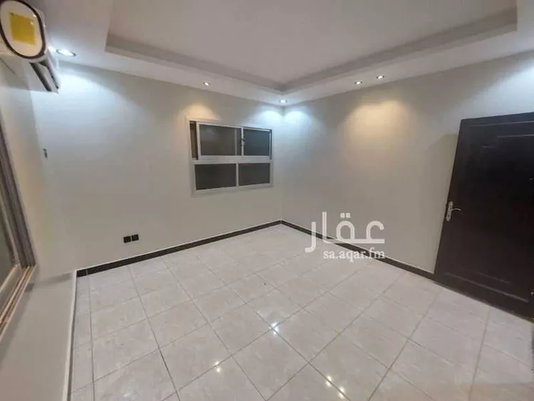شقة للإيجار في شارع ابن مهاجر ، حي السليمانية ، الرياض ، منطقة الرياض صورة 2