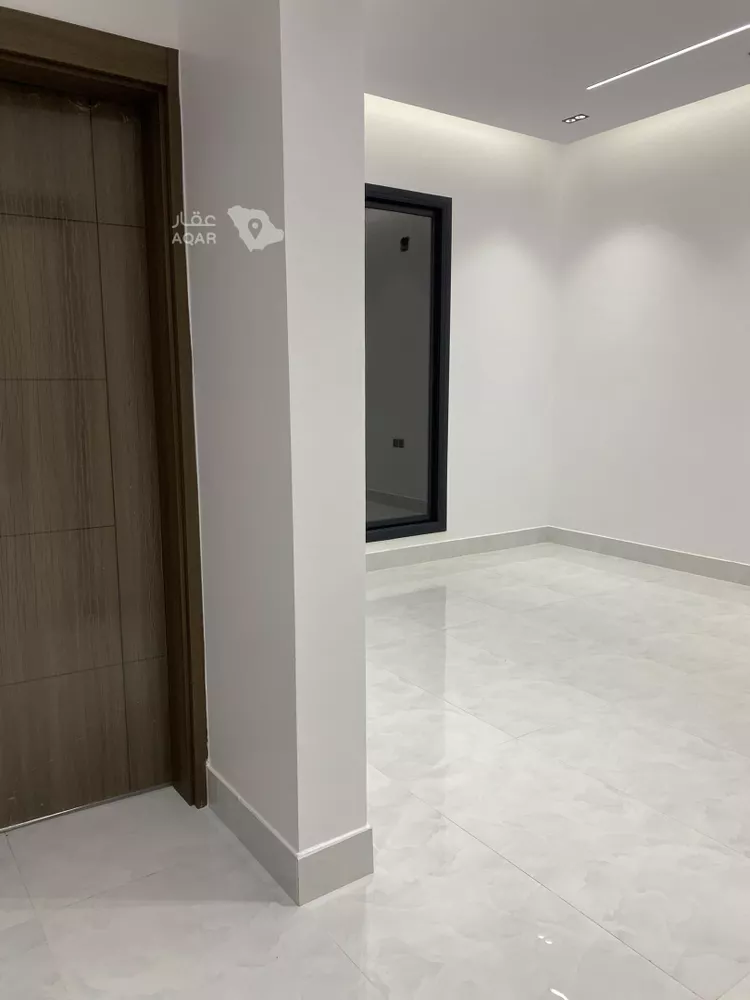 Floor for Sale in Riyadh An Nadhim