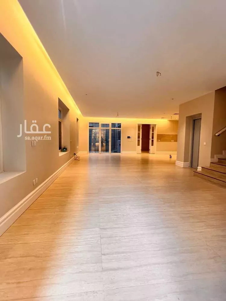 فيلا للبيع في شارع نافع بن مالك, حي الندى, مدينة الدمام, المنطقة الشرقية