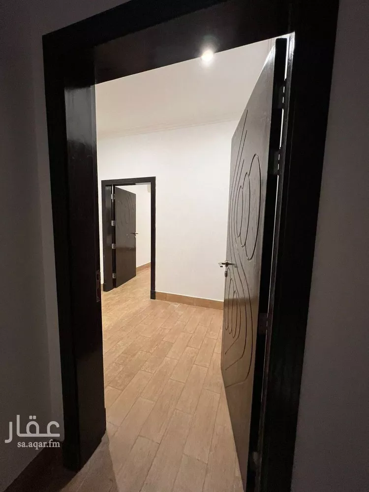 شقة للإيجار في شارع شهيد الدين ثم الوطن محمد طريسان الشاطر, حي الشهداء, مدينة الرياض, منطقة الرياض صورة 3