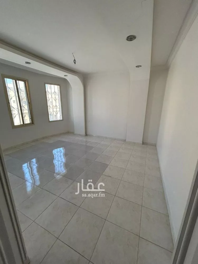 فيلا للبيع في شارع أبي أحمد القيسي, حي الرمال, مدينة الرياض, منطقة الرياض