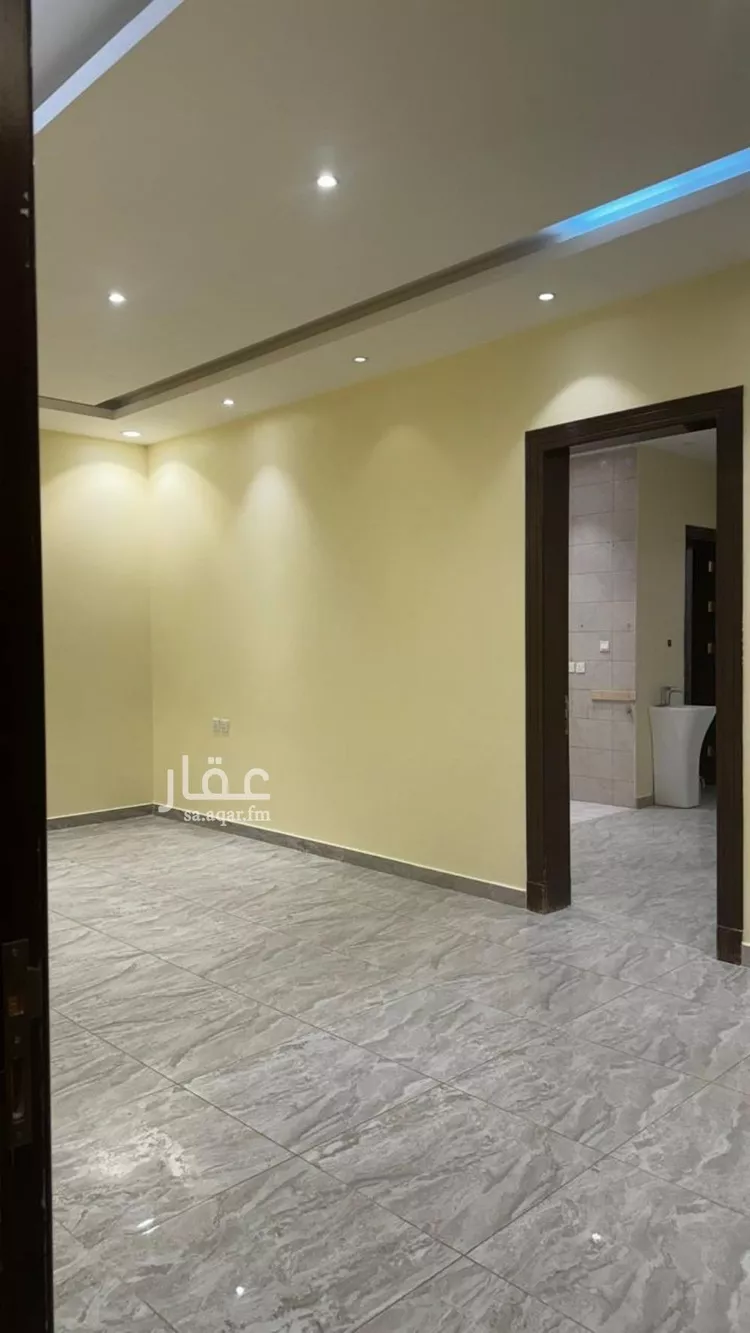 شقة للإيجار في شارع شهيد الدين ثم الوطن عبدالمغنى عواض الث, حي الشهداء, مدينة الرياض, منطقة الرياض 7