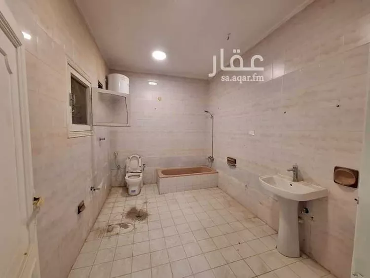 عمارة للإيجار في شارع زهير بن صرد, حي بئر عثمان, مدينة المدينة المنورة, منطقة المدينة المنورة صورة 4
