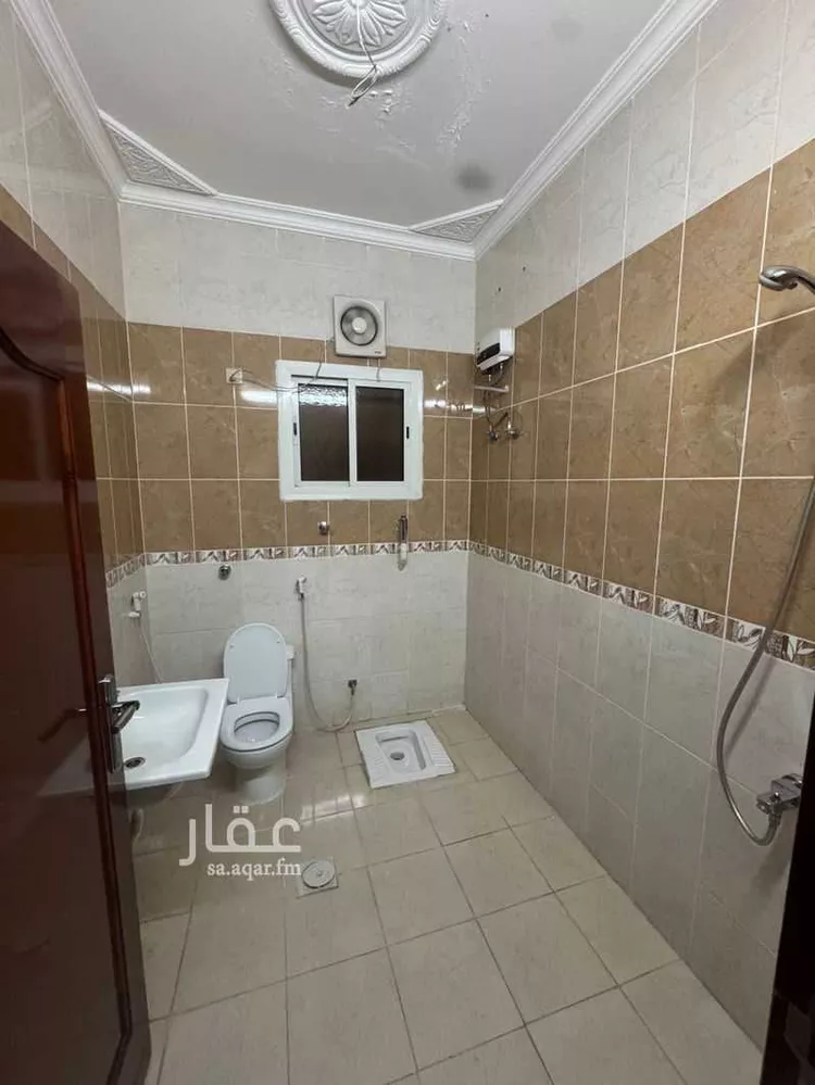 عمارة للبيع في شارع احمد بن علي المعمر, حي الجابرة, مدينة المدينة المنورة, منطقة المدينة المنورة صورة 5