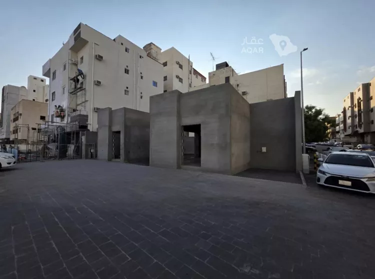 Kiosk for rent in Medina Al Fath