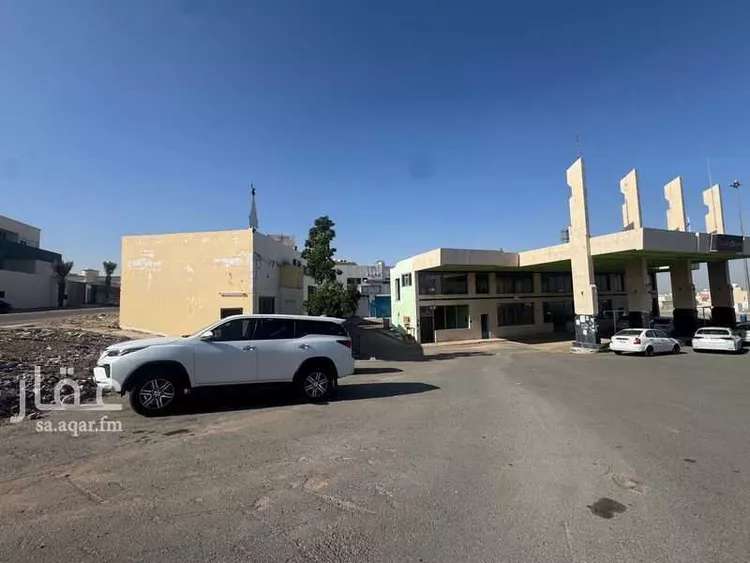 محطة للبيع في شارع طريق الهجره, حي وادي مهزور, مدينة المدينة المنورة, منطقة المدينة المنورة صورة 2