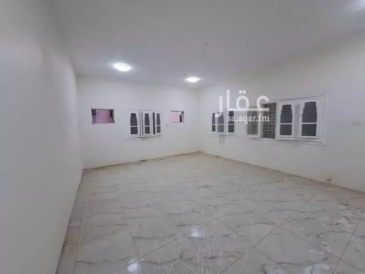 عمارة للإيجار في شارع زهير بن صرد, حي بئر عثمان, مدينة المدينة المنورة, منطقة المدينة المنورة صورة 5