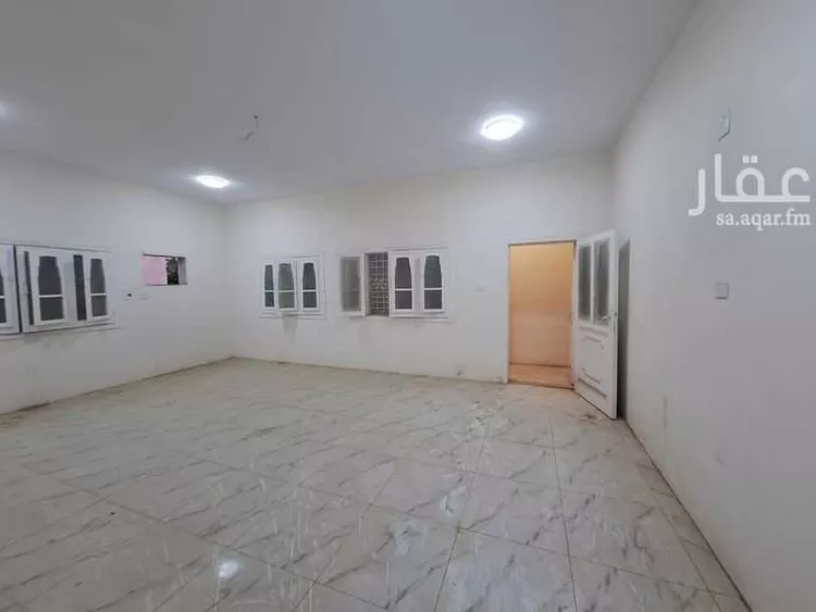 عمارة للإيجار في شارع زهير بن صرد, حي بئر عثمان, مدينة المدينة المنورة, منطقة المدينة المنورة صورة 5