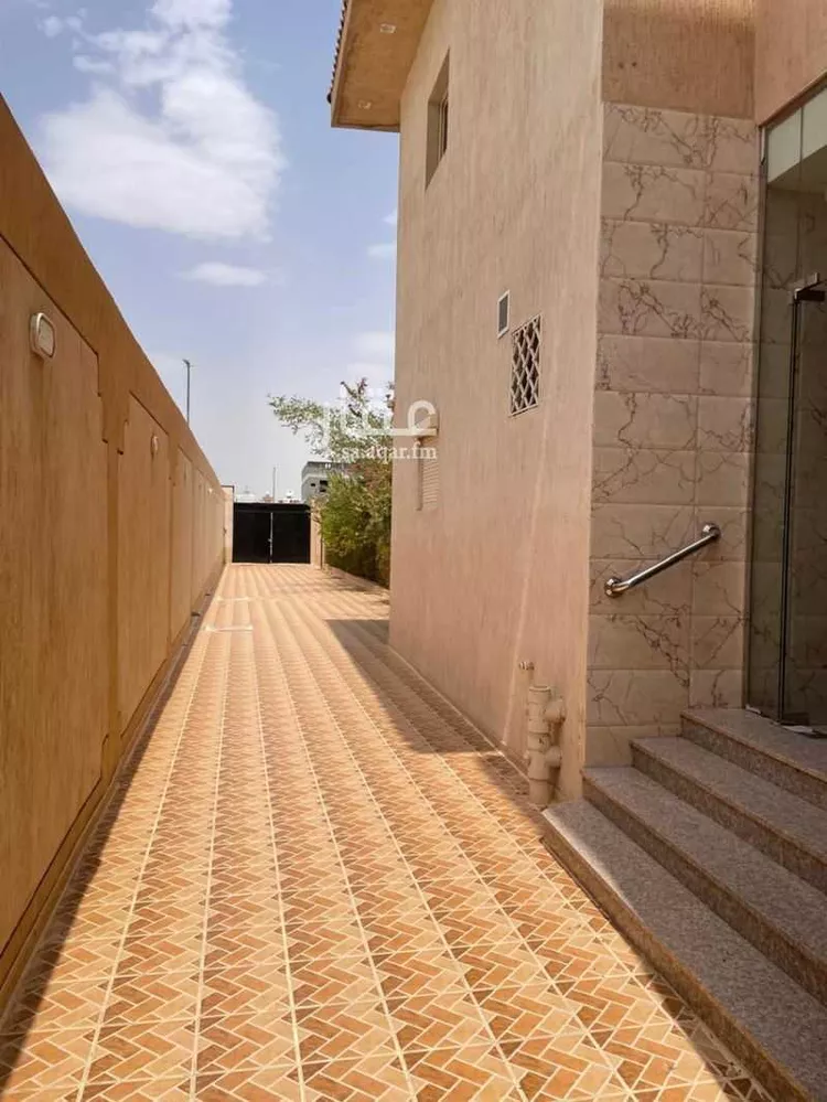 عمارة للبيع في شارع يحيىى بن مسلم, حي شوران, مدينة المدينة المنورة, منطقة المدينة المنورة