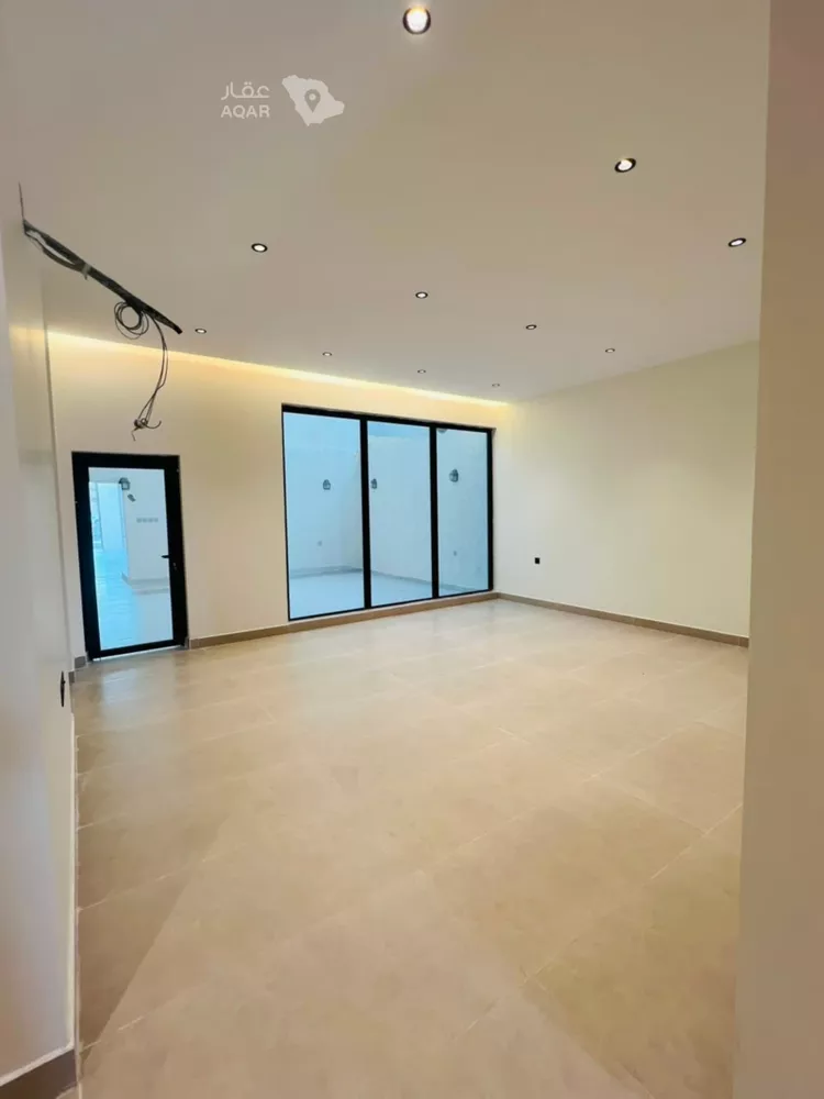 Villa for Sale in Medina King Fahd 19
