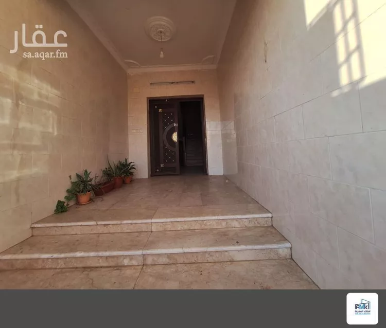 عمارة للبيع في شارع حارثة ابن نمر, حي الدفاع, مدينة المدينه المنوره, منطقة المدينة المنورة صورة 2