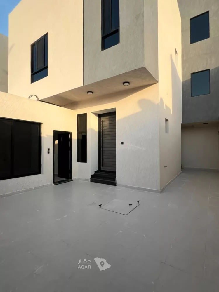Villa for Sale in Medina King Fahd 10
