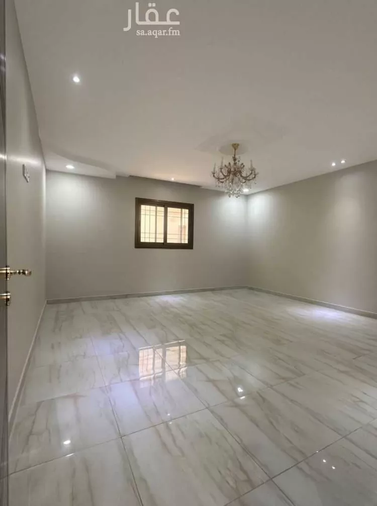 Building for Sale in Medina Bani Harithah 7