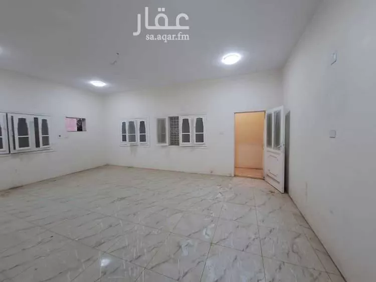 شقة للإيجار في شارع زهير بن صرد, حي بئر عثمان, مدينة المدينة المنورة, منطقة المدينة المنورة صورة 3