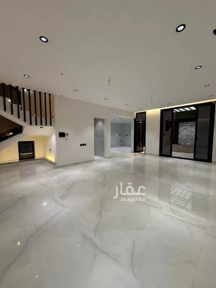 فيلا للبيع في شارع عائذ ابن سلمة, حي الجامعة, مدينة المدينة المنورة, منطقة المدينة المنورة صورة 3