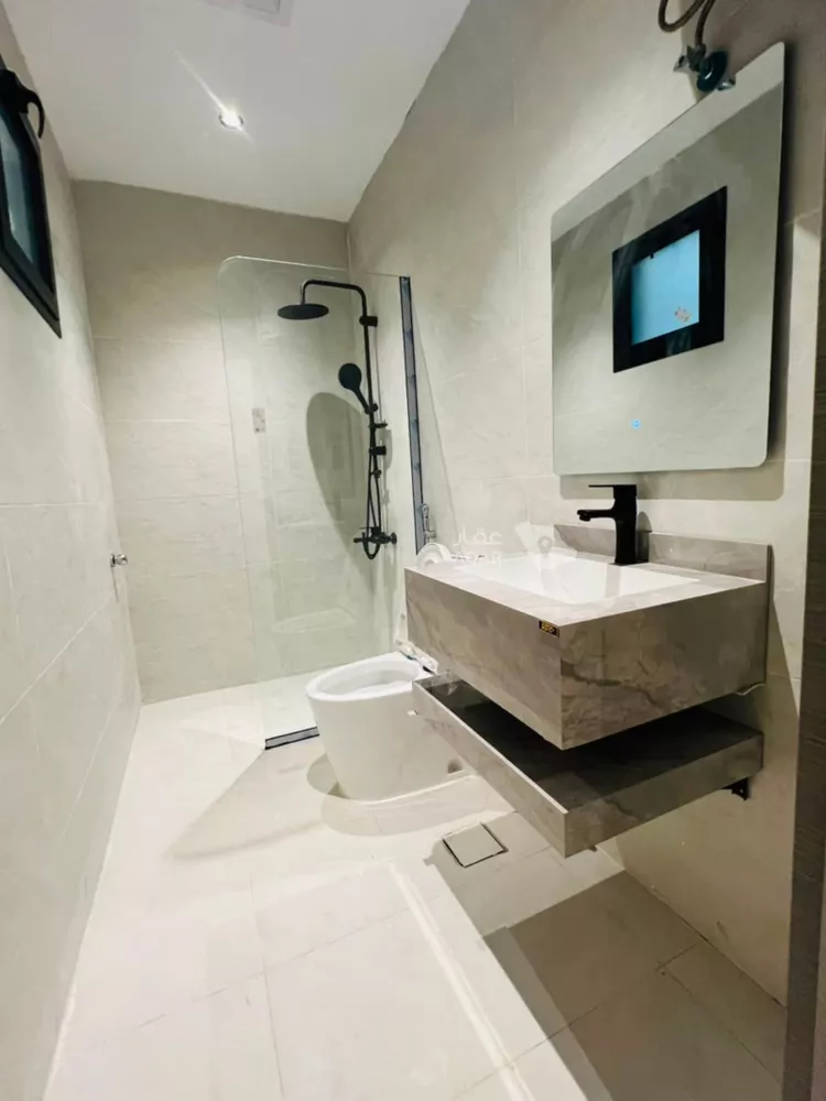 Villa for Sale in Medina King Fahd 24