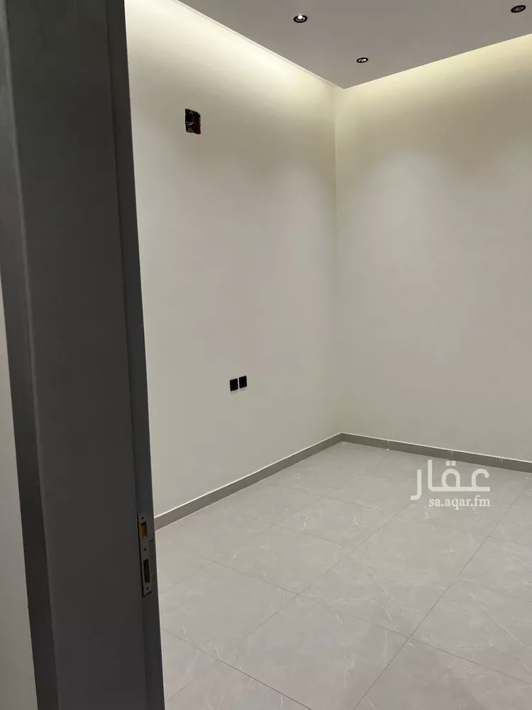 دور للبيع في شارع بحيرة النوبة, حي بدر, مدينة الرياض, منطقة الرياض صورة 2