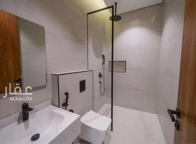 شقة للبيع في شارع محمود الألوسي, حي التعاون, مدينة الرياض, منطقة الرياض صورة 2