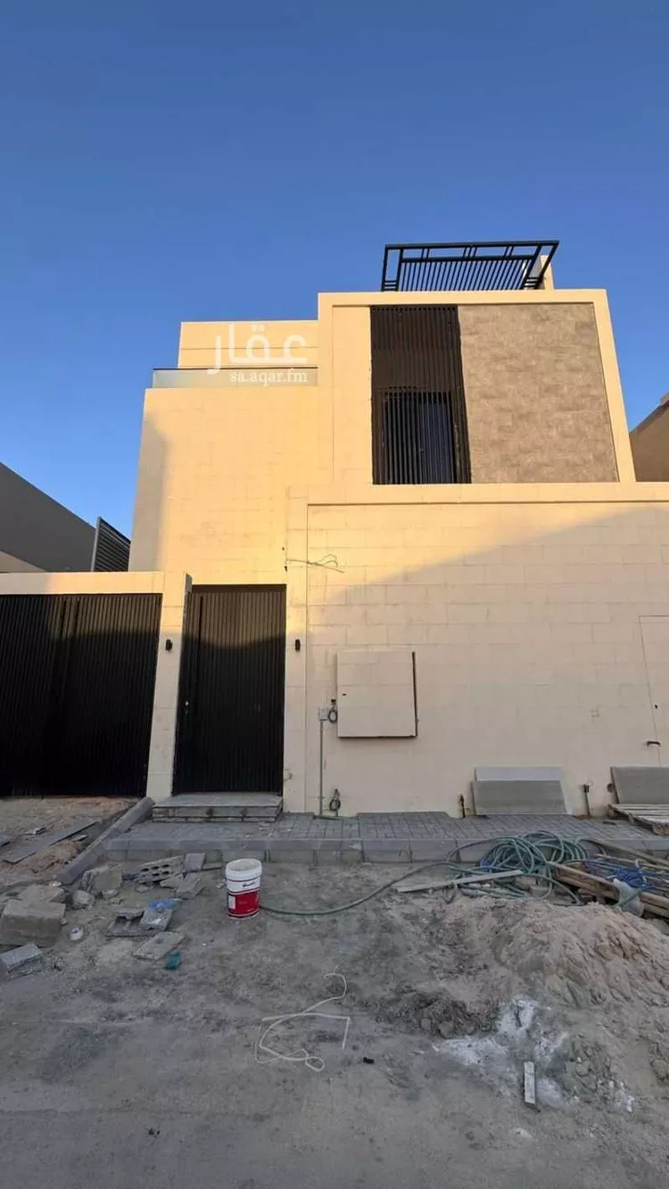 فيلا للإيجار في شارع عبدالله مدهر, حي العارض, مدينة الرياض, منطقة الرياض