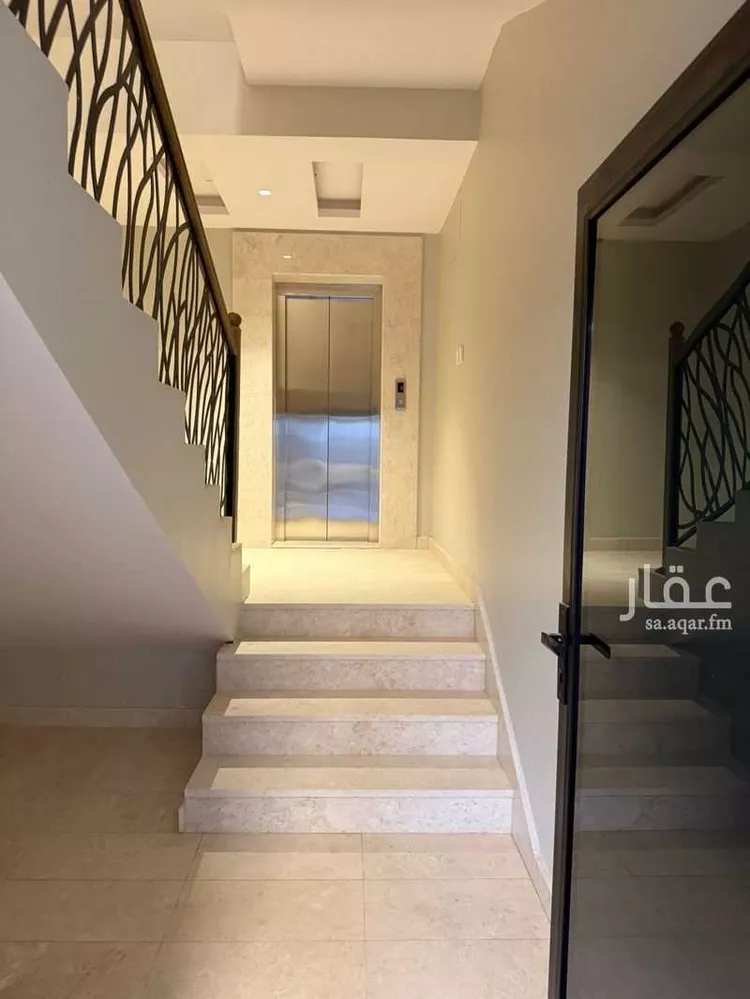 دور للبيع في شارع أحمد بن محمد الذهبي, حي العارض, مدينة الرياض, منطقة الرياض