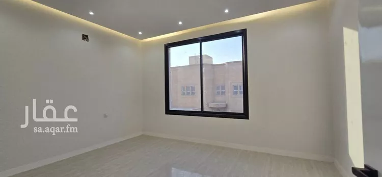 فيلا للبيع في شارع أسد بن كريز القسري, حي سلطانة, مدينة الرياض, منطقة الرياض صورة 3