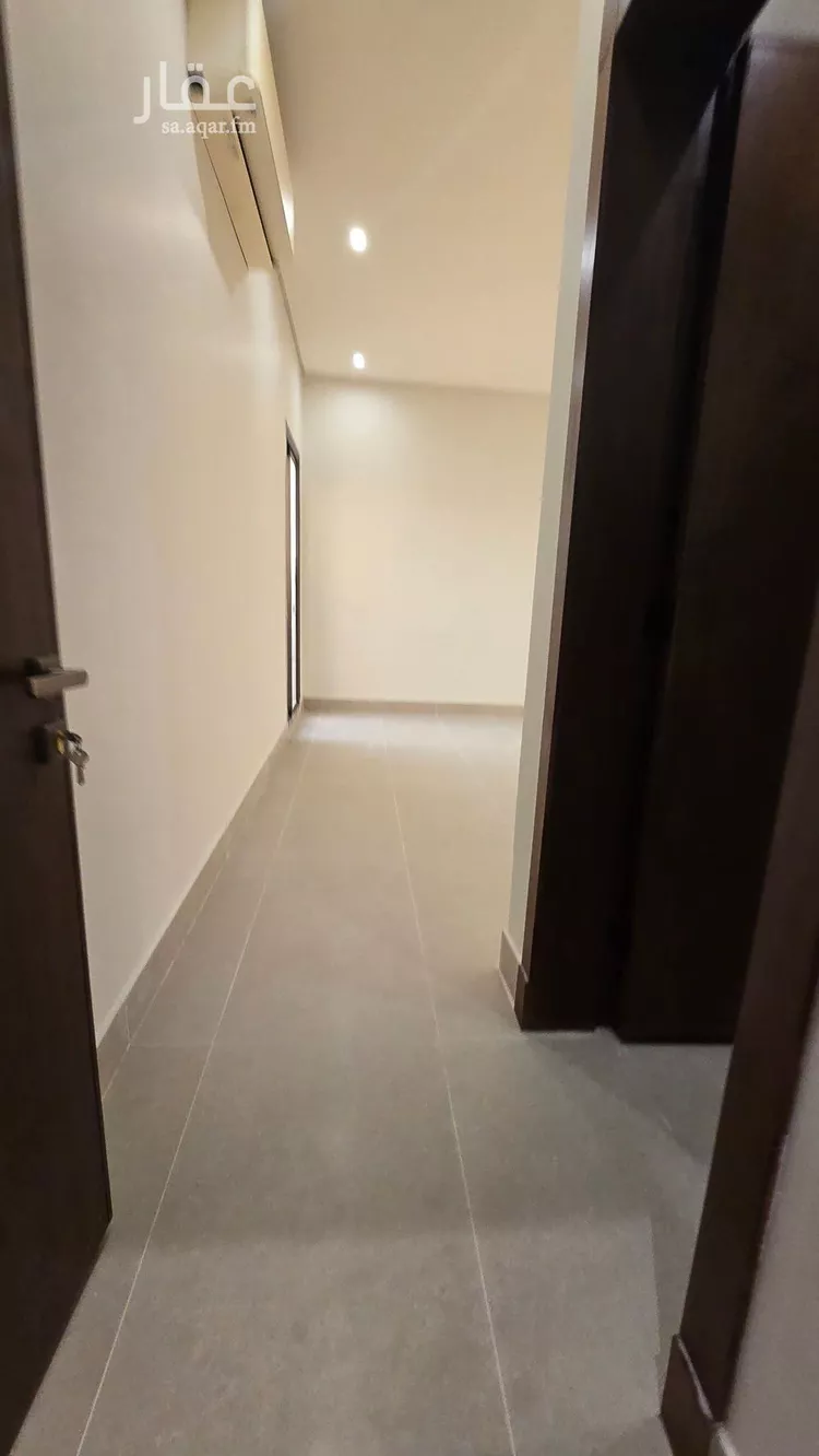 شقة للبيع في شارع عبدالحليم بن الفرس, حي السويدي الغربي, مدينة الرياض, منطقة الرياض صورة 2