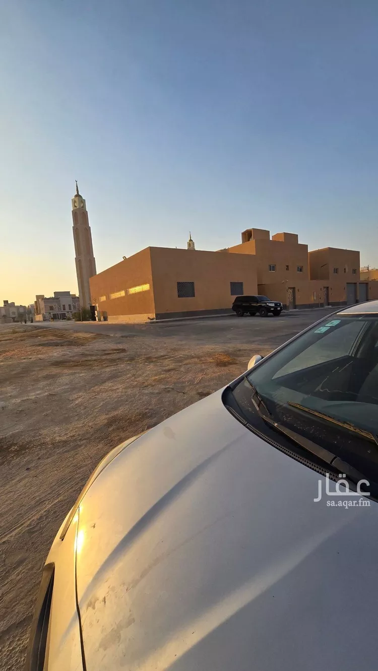 دور للبيع في شارع فاطمة الزبيرية, حي طويق, مدينة الرياض, منطقة الرياض صورة 2