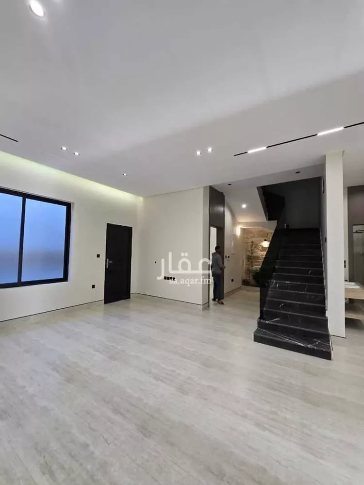 فيلا للبيع في شارع أبي العز الأنصاري, حي ظهرة البديعة, مدينة الرياض, منطقة الرياض 9