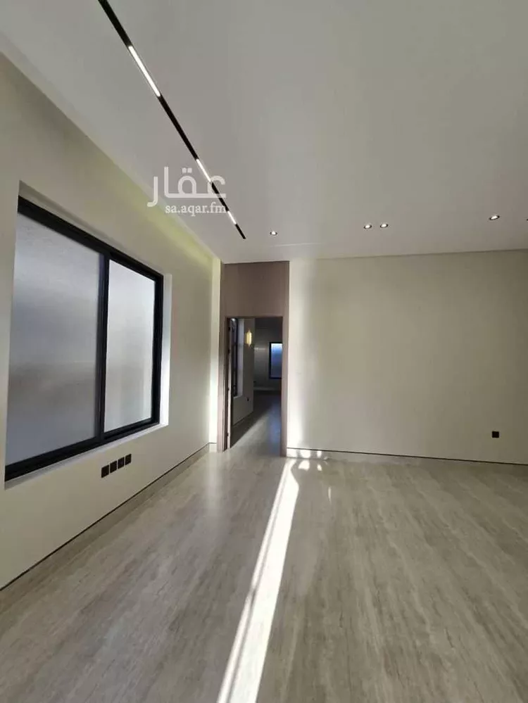 فيلا للبيع في شارع أبي العز الأنصاري, حي ظهرة البديعة, مدينة الرياض, منطقة الرياض 8