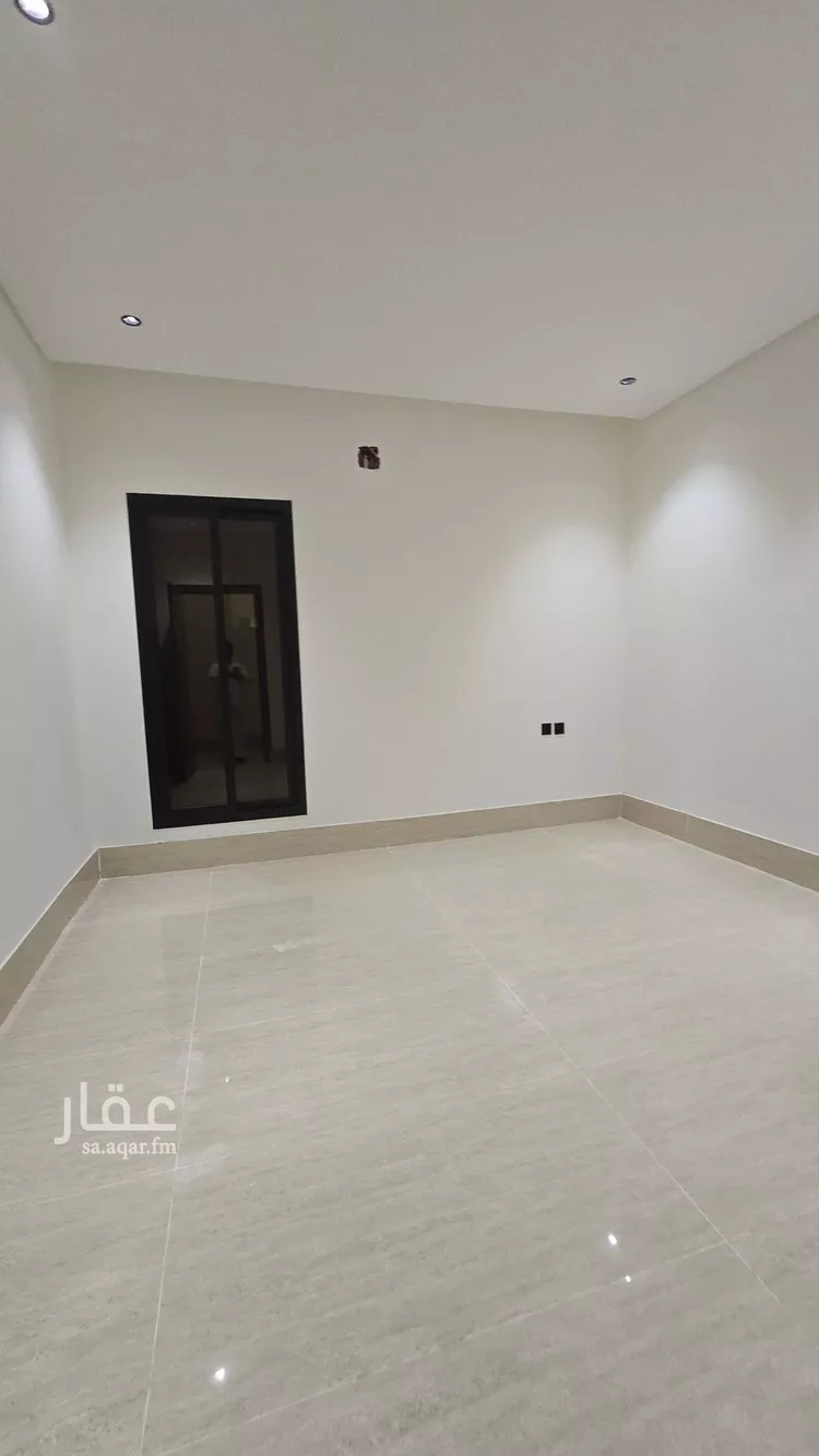 دور للبيع في شارع داوود العطار, حي طويق, مدينة الرياض, منطقة الرياض صورة 3