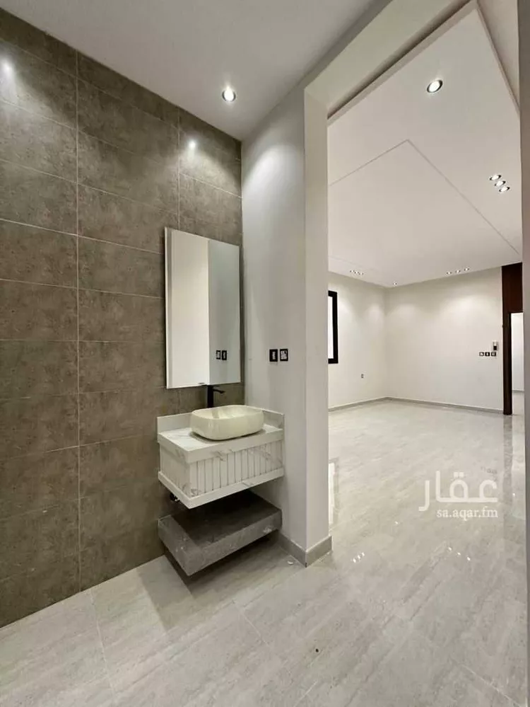 دور للبيع في شارع المقدام, حي الحزم, مدينة الرياض, منطقة الرياض صورة 2