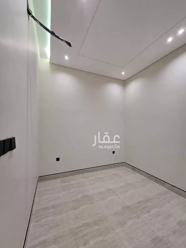 فيلا للبيع في شارع أبي العز الأنصاري, حي ظهرة البديعة, مدينة الرياض, منطقة الرياض صورة 2