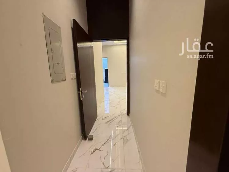 فيلا للبيع في شارع المعادي, حي ضاحية نمار, مدينة الرياض, منطقة الرياض صورة 5
