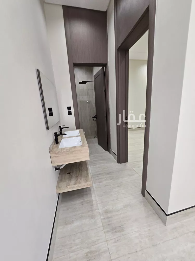 فيلا للبيع في شارع هضبة نجد, حي ظهرة البديعة, مدينة الرياض, منطقة الرياض صورة 5