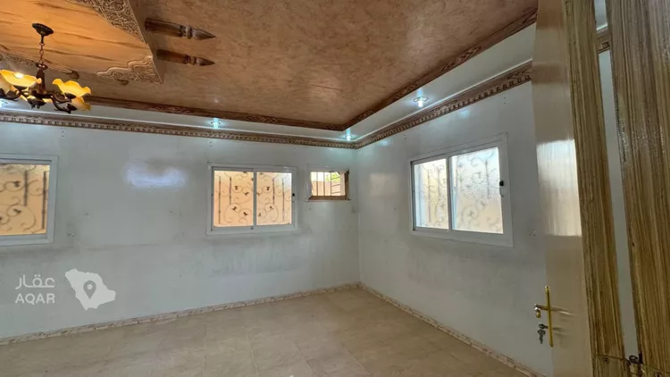 Floor for Rent in Riyadh Al Marwah 4